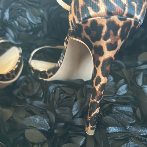 "Slim & fab leopard high heels, gently used. Roar with style." - Picture 4 of 5